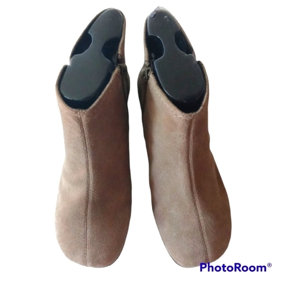 🍁Aerosoles Duble Trouble Leather Upper Ankle Booties size 6. - Picture 7 of 13
